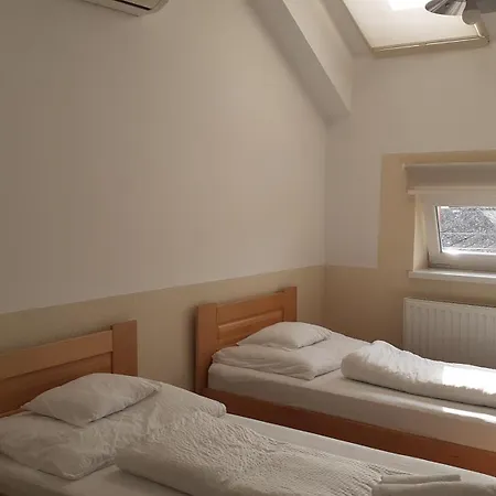 Szálloda Oázis Hotel***