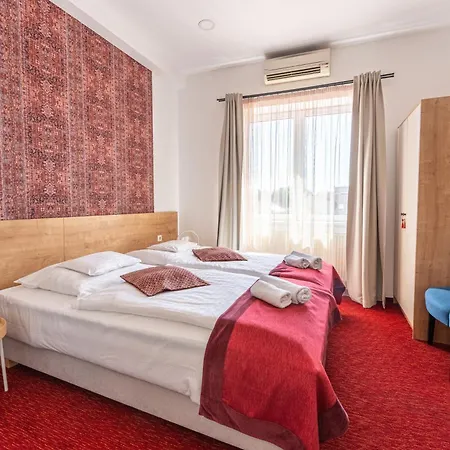 Oazis Hotel***
