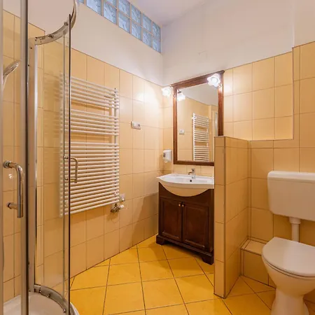 Отель Oazis Hotel***
