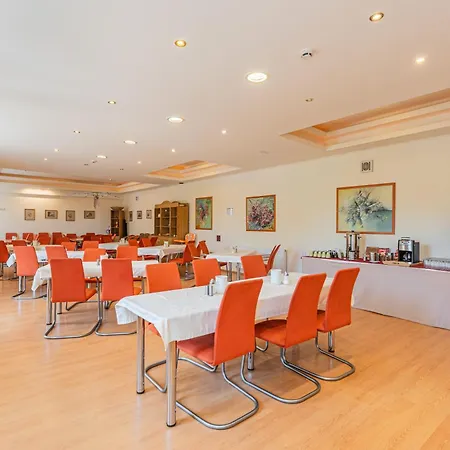 Oazis Hotel*** Ξενοδοχείο Nagykanizsa