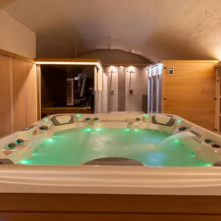 Ξενοδοχείο Oazis Hotel***