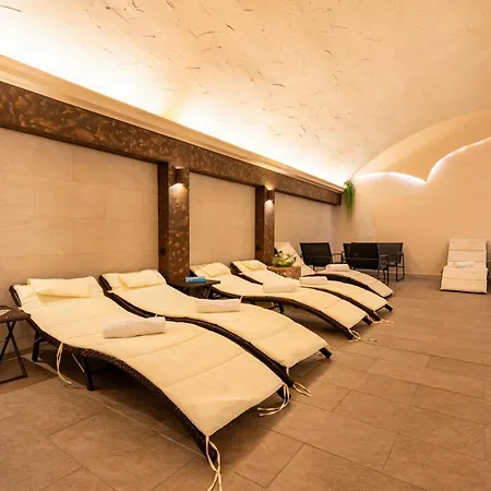Oazis Hotel*** Отель