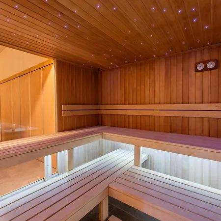Oazis Hotel*** 호텔 4*