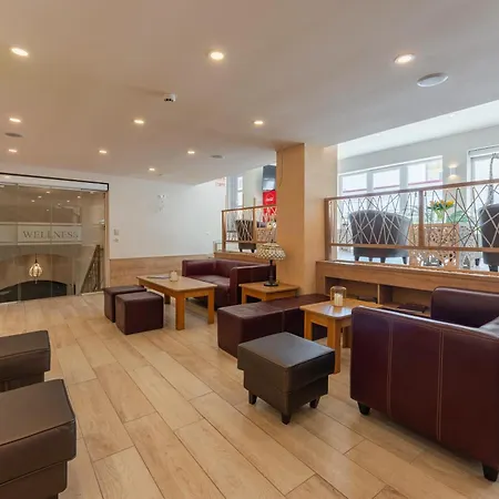 Oazis Hotel***