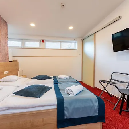 Oazis Hotel*** 3* נג'קניז'ה