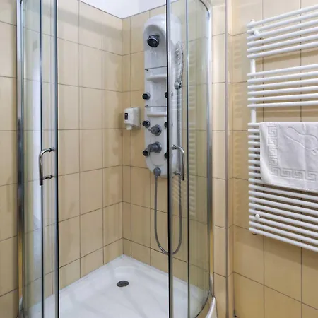 Oazis Hotel*** Ξενοδοχείο 3*
