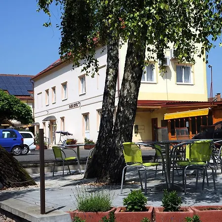 Szálloda Oázis Hotel*** 4*