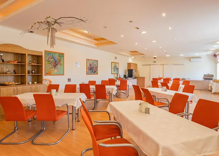 Oazis Hotel*** Hotel