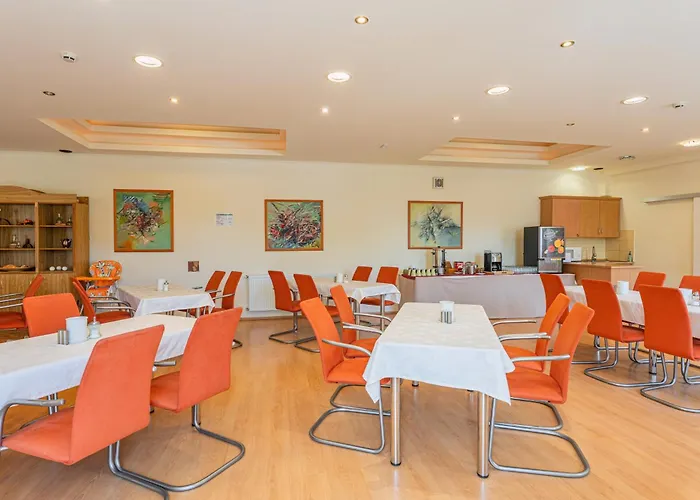 Hotel Oazis Hotel*** 3*